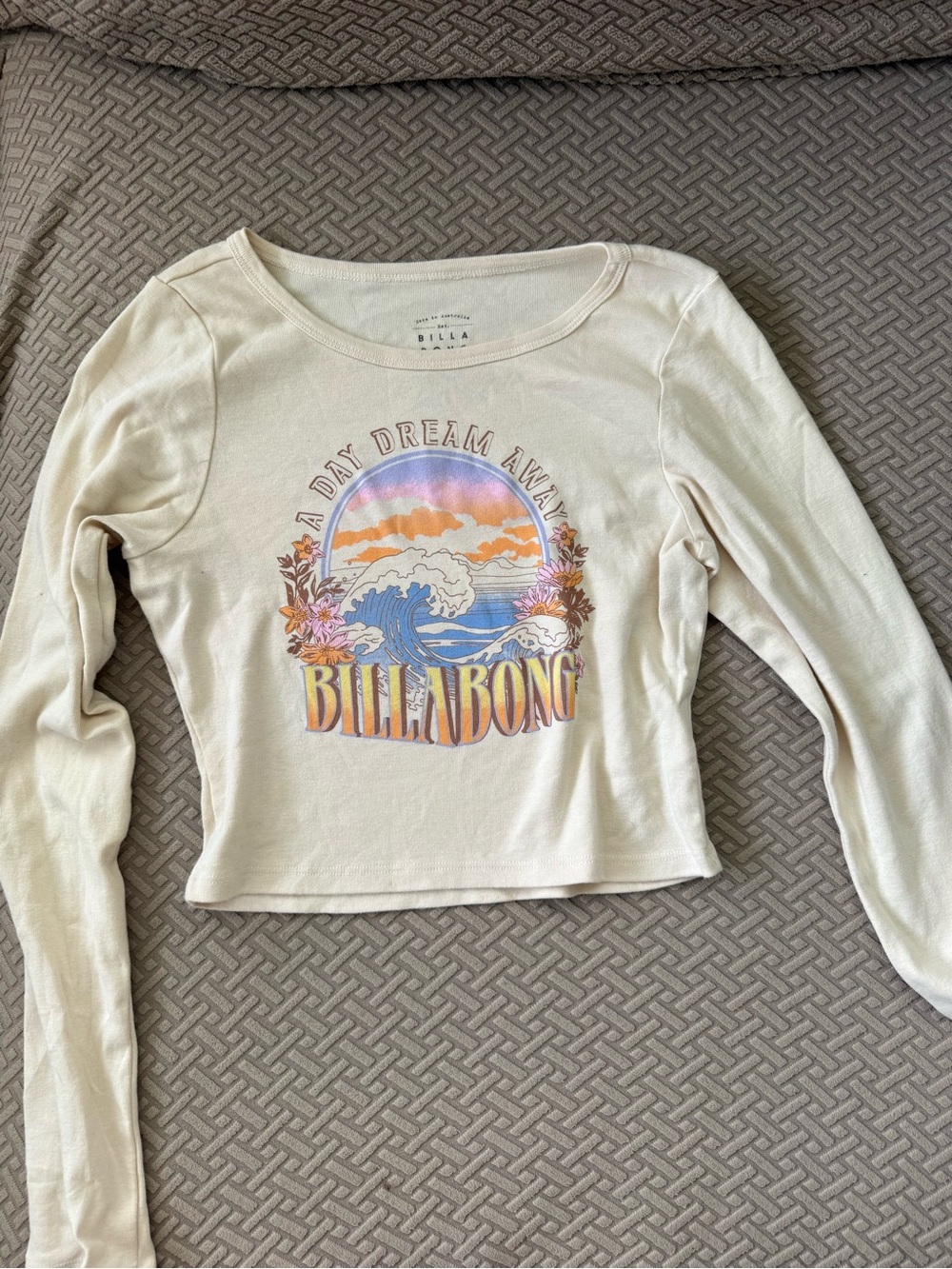 Billabong long sleeve